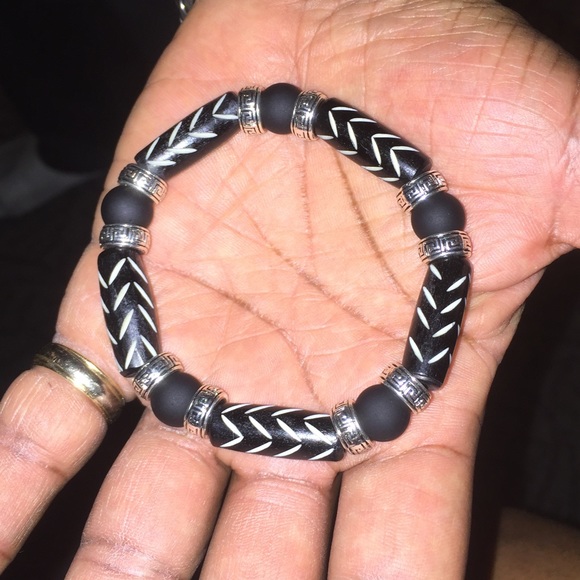 African Zebra Print Bracelet - Picture 5 of 5